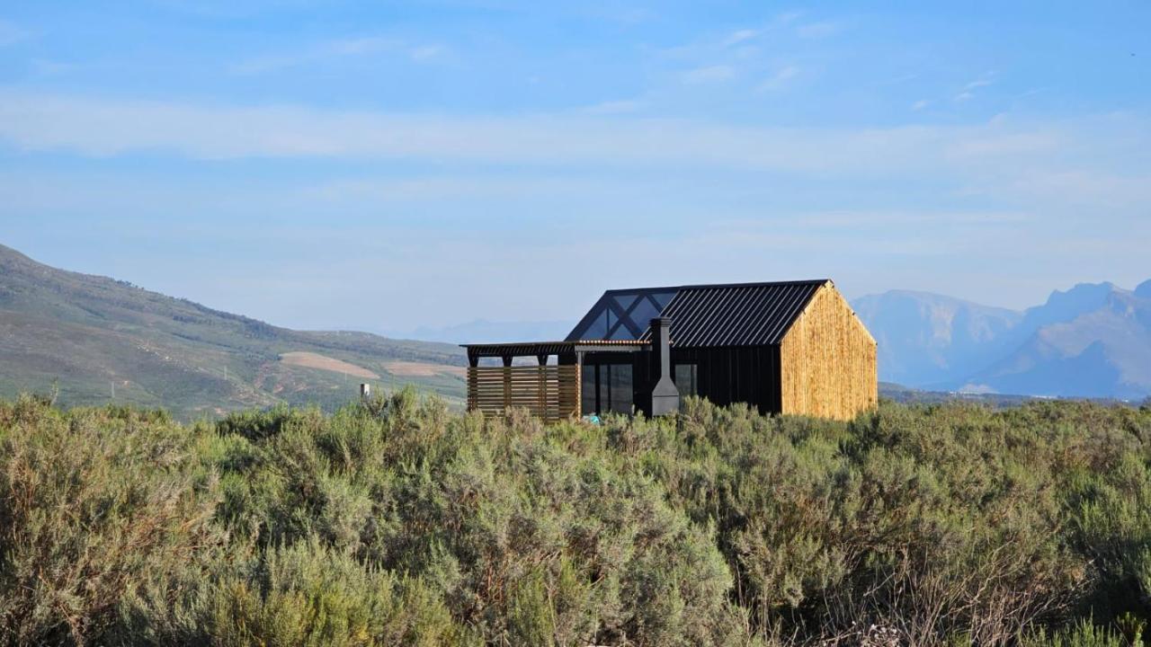Вилла Little Acre Luxury Pods Тульбах Экстерьер фото